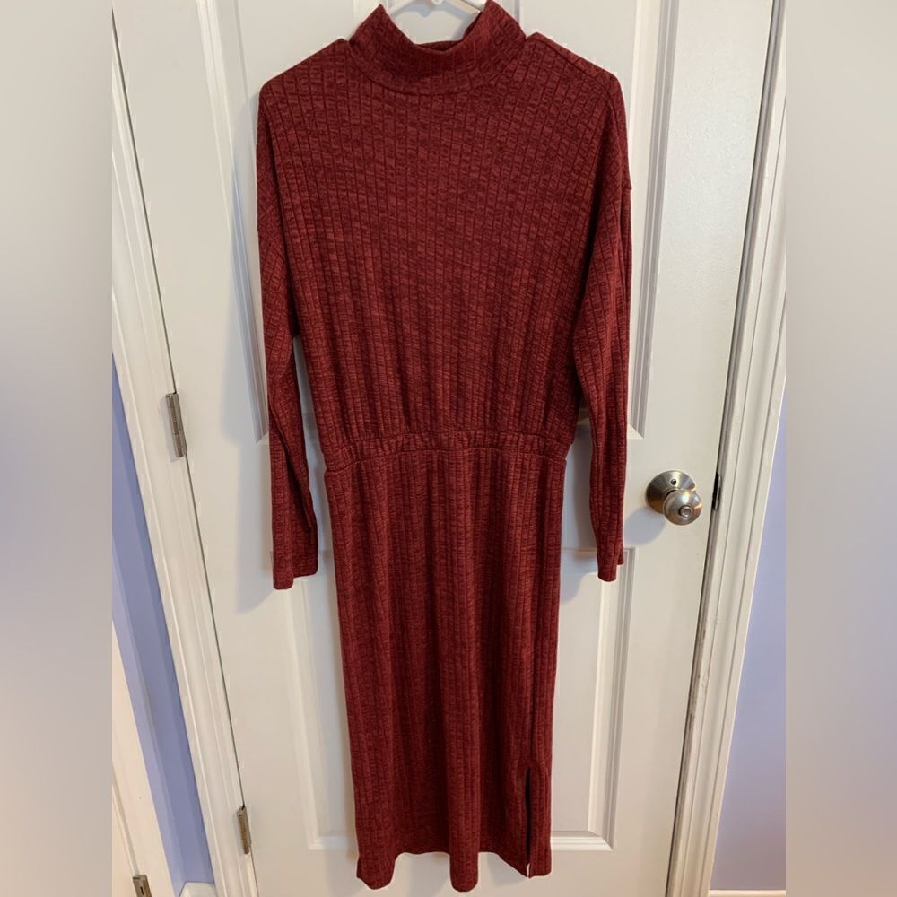 Old Navy small sweater dress red
